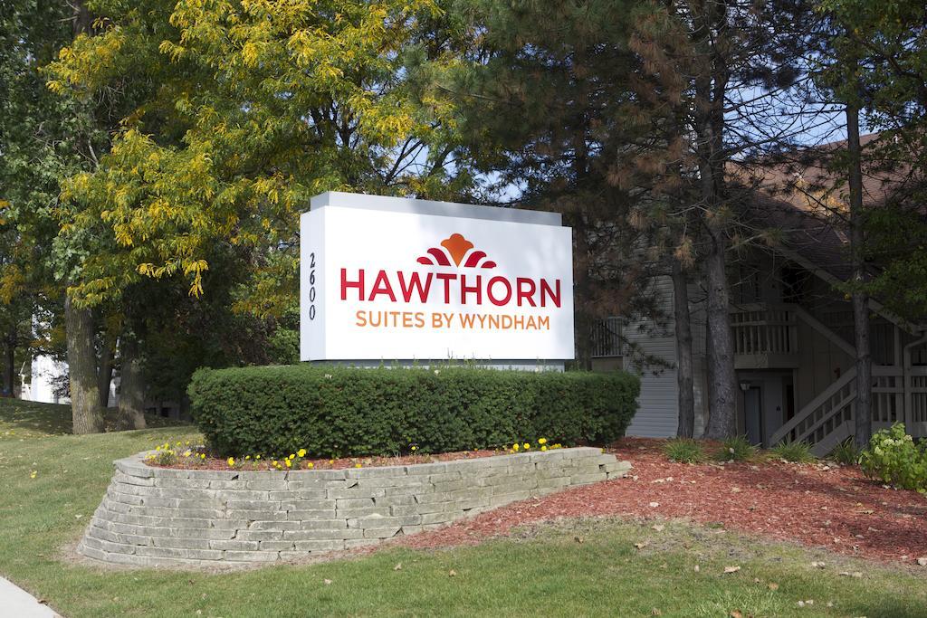 Hawthorn Suites Of Трой Экстерьер фото